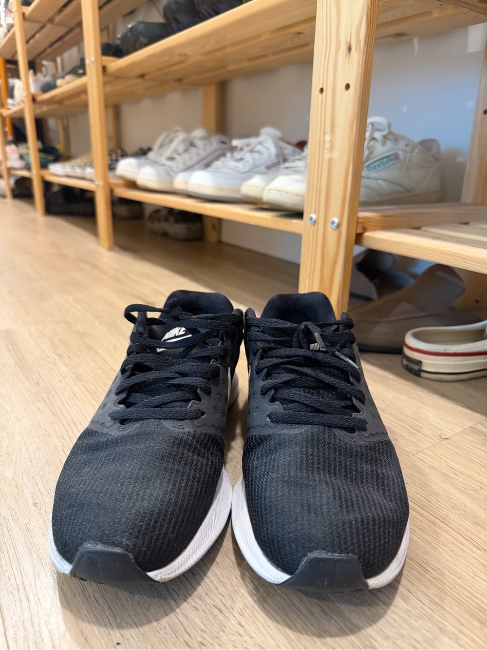 Nike Men’s Black Athletic Running Shoes with White Sole